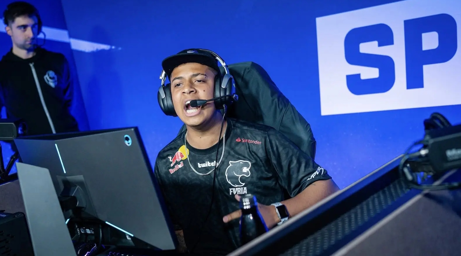 埃贝雷奇 埃贝雷奇