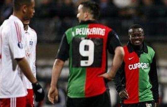 库里缺席直 库里缺席直